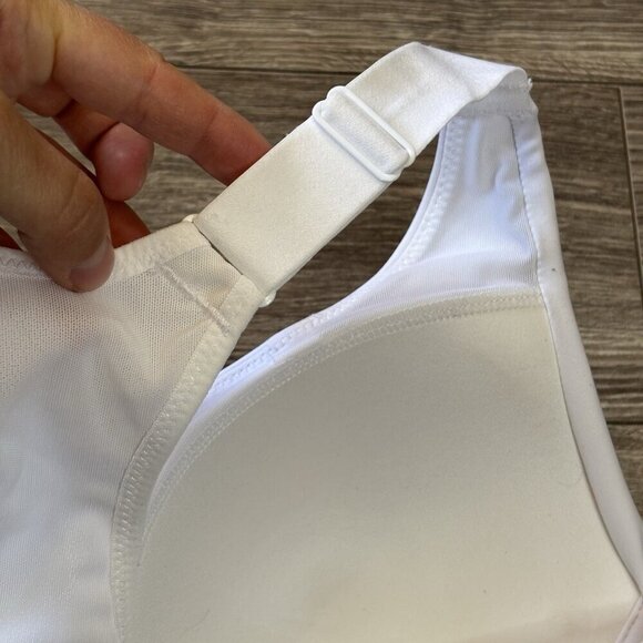 DOMYOS Size L Womens White Lined Wireless Pull On Racer Back Sports Bra - Picture 7 of 9